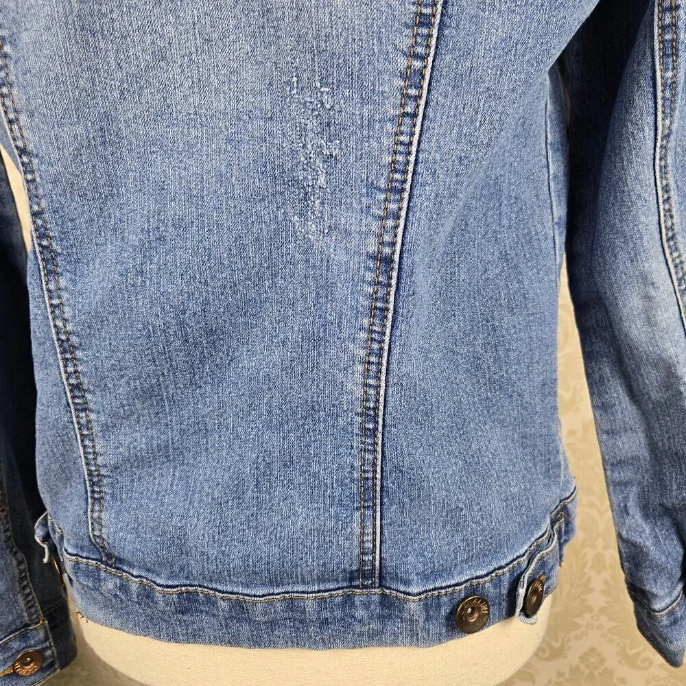 Cavalini Size Small Blue Denim Jean Jacket Button Front Pockets Long Sleeve